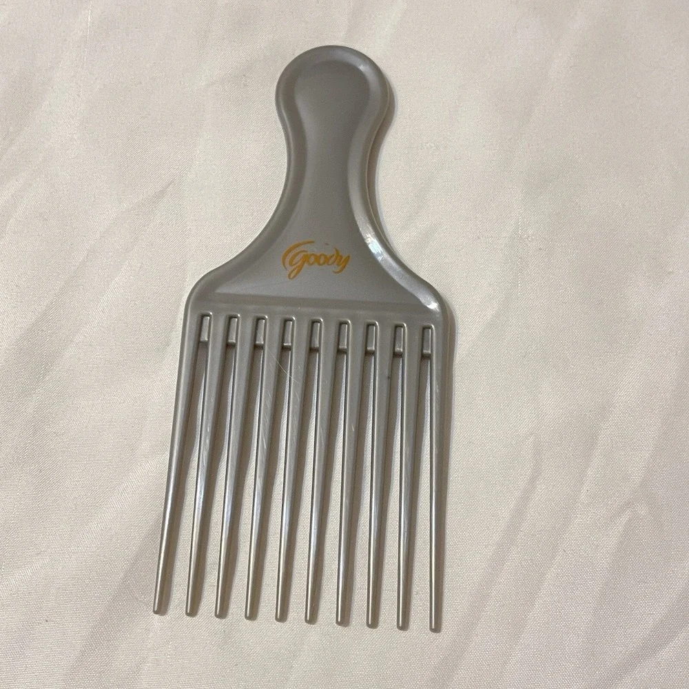 Vintage Pair 2 Goody Plastic Silver And Black Textured Hair Pick Comb Lift